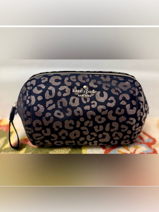 kate spade Handbags - KATE SPADE Chelsea Medium Metallic Black Leopard Print Zip Pouch W/ Wristlet